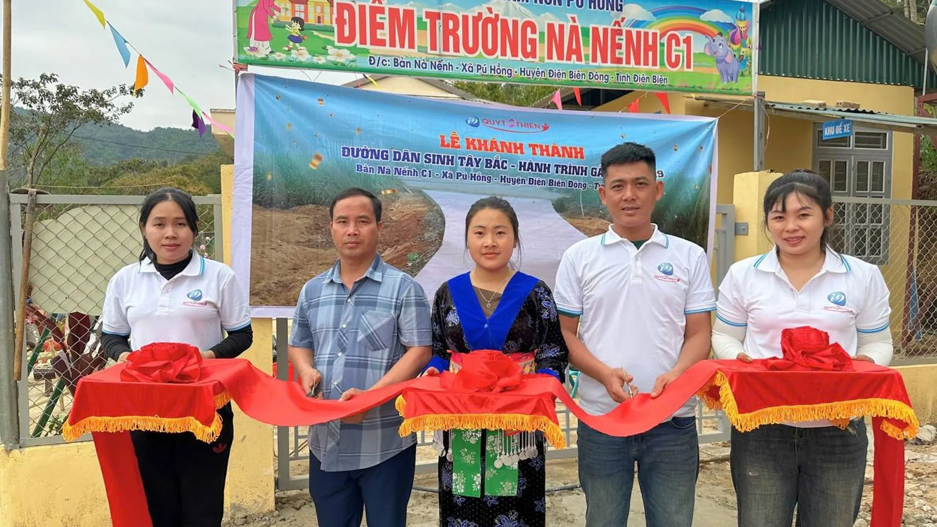 Hình ảnh mô tả cộng đồng diễn đàn 98vin và 98win01 đang sôi nổi thảo luận